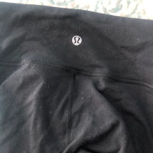 Black lululemon leggings